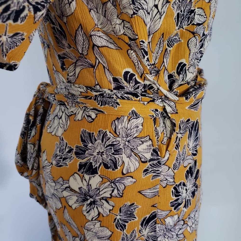 Floral Dress - Picture 7 of 16